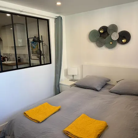 L'amandier - Joli T3 Neuf Centre A 2 Pas De La Rotonde Mirabeau Et Des Allees Provencales Aix-en-Provence
